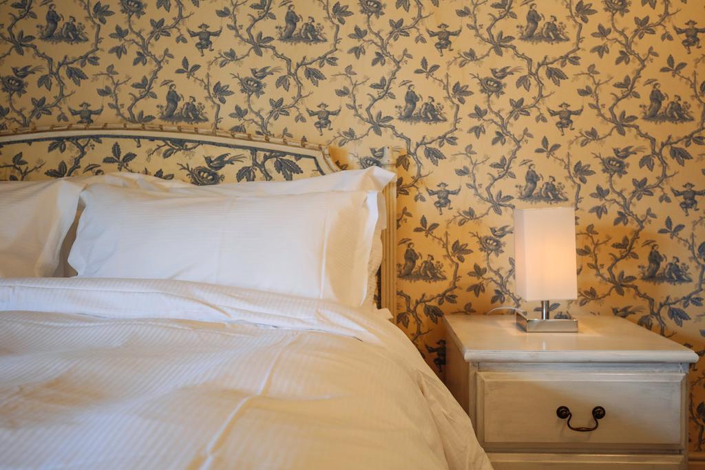 Fantinos Bed & Breakfast Тирск Екстериор снимка