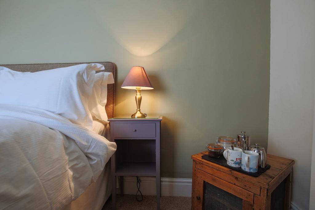 Fantinos Bed & Breakfast Тирск Екстериор снимка